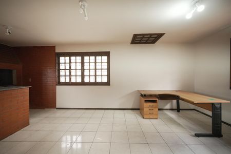 Casa para alugar com 200m², 4 quartos e 4 vagasSalão de Festas