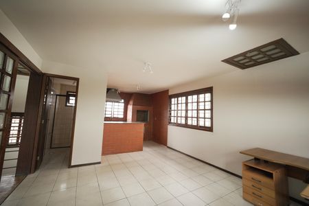 Casa para alugar com 200m², 4 quartos e 4 vagasSalão de Festas