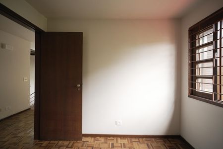Casa para alugar com 200m², 4 quartos e 4 vagasQuarto 2