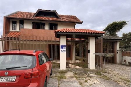 Casa para alugar com 200m², 4 quartos e 4 vagas Casa para alugar com 200m², 4 quartos e 4 vagasFachada