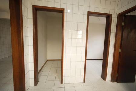 Casa para alugar com 200m², 4 quartos e 4 vagasÁrea de Serviço