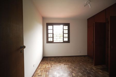 Casa para alugar com 200m², 4 quartos e 4 vagasQuarto 2