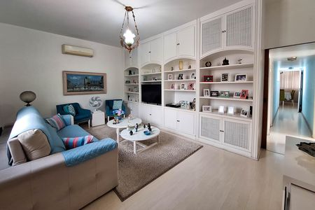 Sala 1 de casa à venda com 3 quartos, 159m² em Icaraí, Niterói
