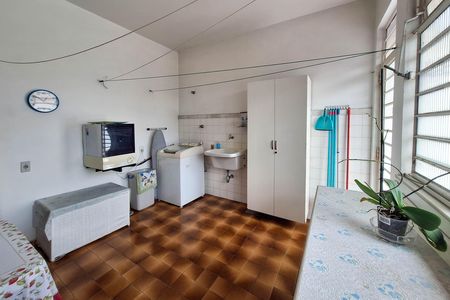 Casa à venda com 159m², 3 quartos e 1 vaga Casa à venda com 159m², 3 quartos e 1 vagaÁrea de Serviço