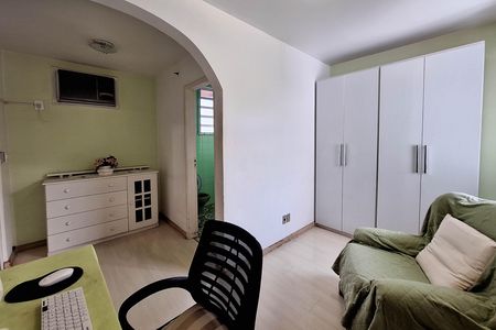 Casa à venda com 159m², 3 quartos e 1 vaga Casa à venda com 159m², 3 quartos e 1 vagaSuíte 1