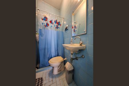 Casa à venda com 159m², 3 quartos e 1 vaga Casa à venda com 159m², 3 quartos e 1 vagaBanheiro de serviço