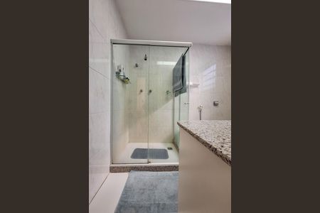 Casa à venda com 159m², 3 quartos e 1 vaga Casa à venda com 159m², 3 quartos e 1 vagaBanheiro Social