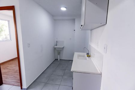 Apartamento para alugar com 39m², 2 quartos e sem vaga Apartamento para alugar com 39m², 2 quartos e sem vagaCozinha e Área de Serviço