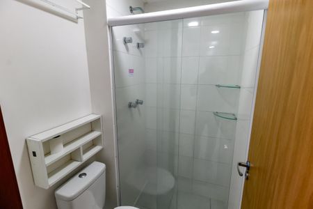 Banheiro de apartamento para alugar com 2 quartos, 39m² em Morumbi, São Paulo
