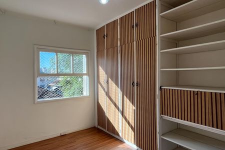 Quarto 1 de apartamento para alugar com 2 quartos, 65m² em Vila Belmiro, Santos