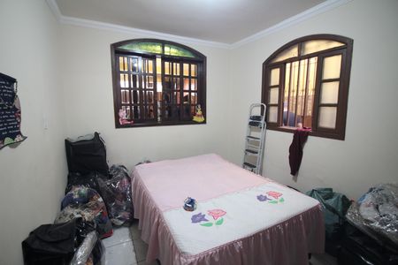 Casa à venda com 420m², 6 quartos e 2 vagasQuarto 1