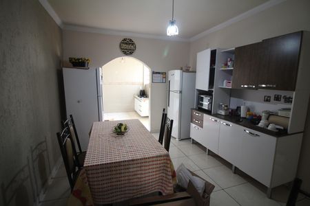 Casa à venda com 420m², 6 quartos e 2 vagasCopa