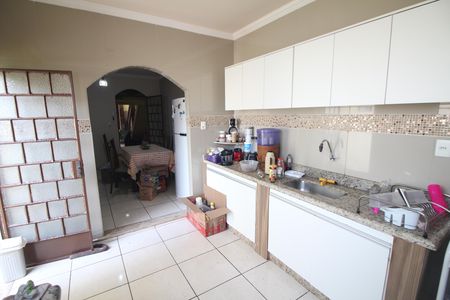 Casa à venda com 420m², 6 quartos e 2 vagasCozinha 1