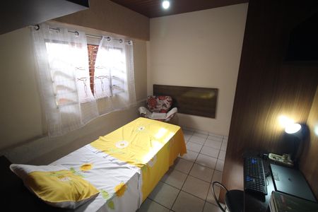 Casa à venda com 420m², 6 quartos e 2 vagasQuarto 5