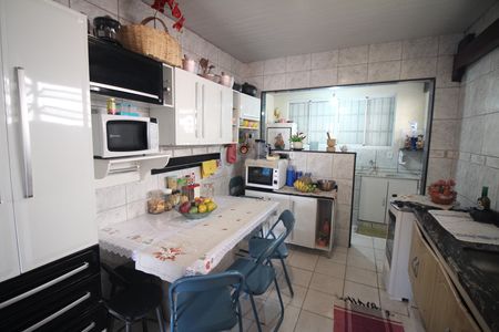 Casa à venda com 420m², 6 quartos e 2 vagasCozinha 2