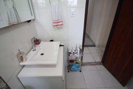 Casa à venda com 420m², 6 quartos e 2 vagasBanheiro 1