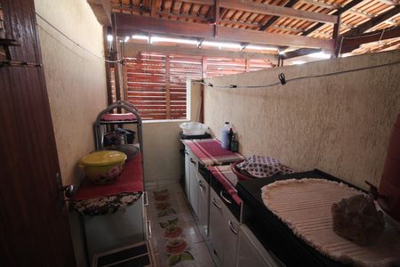 Casa à venda com 420m², 6 quartos e 2 vagasÁrea de Serviço 2