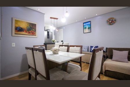 Apartamento à venda com 60m², 3 quartos e 1 vaga Apartamento à venda com 60m², 3 quartos e 1 vagaSala