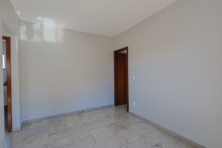 Apartamento para alugar com 135m², 3 quartos e 2 vagas