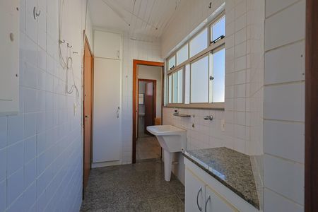 Apartamento para alugar com 135m², 3 quartos e 2 vagas