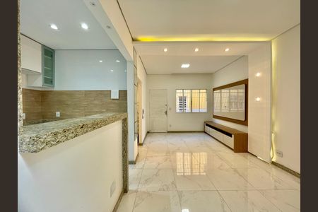 Casa de condomínio à venda com 75m², 2 quartos e 1 vaga