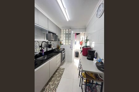 Apartamento à venda com 52m², 2 quartos e 1 vaga Apartamento à venda com 52m², 2 quartos e 1 vagaCozinha