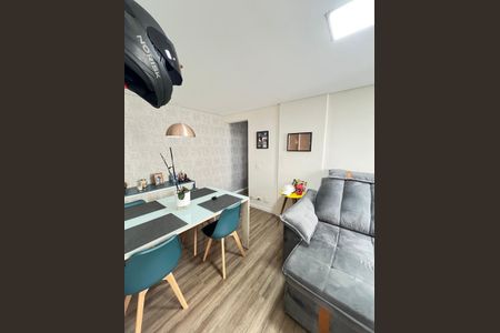 Apartamento à venda com 52m², 2 quartos e 1 vaga Apartamento à venda com 52m², 2 quartos e 1 vagaSala