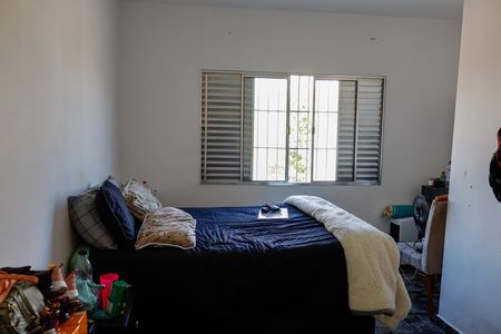 Casa à venda com 160m², 4 quartos e 2 vagas Casa à venda com 160m², 4 quartos e 2 vagasQuarto 3