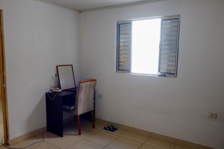 Casa à venda com 160m², 4 quartos e 2 vagas Casa à venda com 160m², 4 quartos e 2 vagasQuarto 1