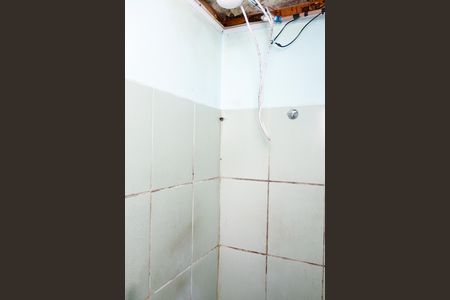 Casa à venda com 160m², 4 quartos e 2 vagas Casa à venda com 160m², 4 quartos e 2 vagasBanheiro
