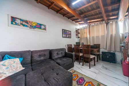 Apartamento à venda com 69m², 2 quartos e 1 vaga Apartamento à venda com 69m², 2 quartos e 1 vagaCobertura