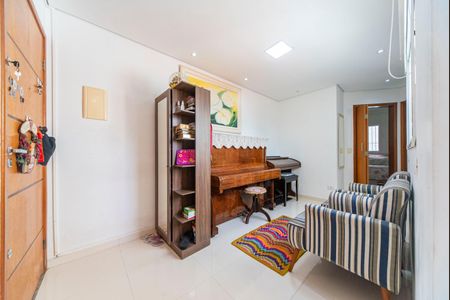 Sala de apartamento à venda com 2 quartos, 69m² em Vila Scarpelli, Santo André