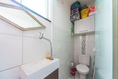 Apartamento à venda com 69m², 2 quartos e 1 vaga Apartamento à venda com 69m², 2 quartos e 1 vagaBanheiro 2