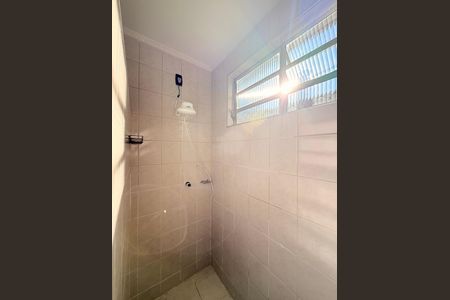 Casa para alugar com 200m², 3 quartos e 2 vagasBanheiro Social