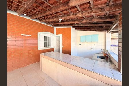 Casa para alugar com 200m², 3 quartos e 2 vagasÁrea de Serviço