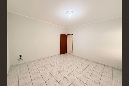 Casa para alugar com 200m², 3 quartos e 2 vagasQuarto 3