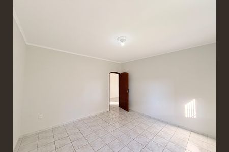 Casa para alugar com 200m², 3 quartos e 2 vagasQuarto 1