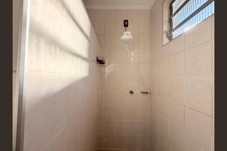 Casa para alugar com 200m², 3 quartos e 2 vagasBanheiro Social
