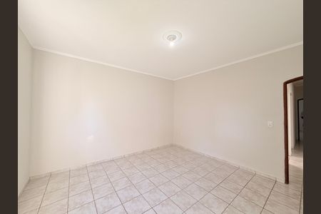 Casa para alugar com 200m², 3 quartos e 2 vagasQuarto 1