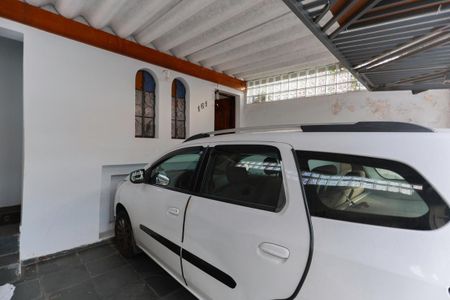 Garagem de casa à venda com 4 quartos, 150m² em Santana, São Paulo
