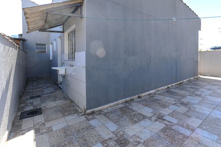 Casa de condomínio para alugar com 80m², 2 quartos e 2 vagas Casa de condomínio para alugar com 80m², 2 quartos e 2 vagasÁrea de Serviço