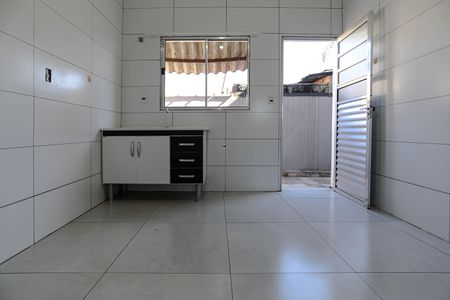 Casa de condomínio para alugar com 80m², 2 quartos e 2 vagas Casa de condomínio para alugar com 80m², 2 quartos e 2 vagasCozinha