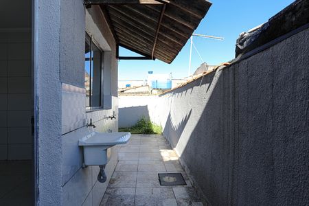 Casa de condomínio para alugar com 80m², 2 quartos e 2 vagas Casa de condomínio para alugar com 80m², 2 quartos e 2 vagasÁrea de Serviço