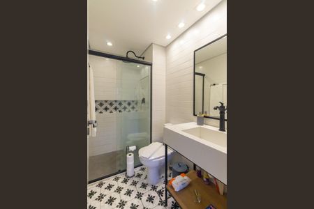 Banheiro de kitnet/studio para alugar com 1 quarto, 24m² em Tatuapé, São Paulo