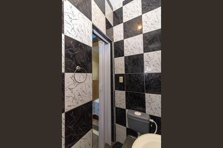 Studio para alugar com 25m², 1 quarto e sem vaga Studio para alugar com 25m², 1 quarto e sem vagaBanheiro