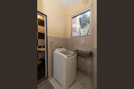 Studio para alugar com 25m², 1 quarto e sem vaga Studio para alugar com 25m², 1 quarto e sem vagaÁrea de Serviço