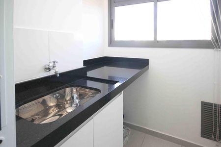 Apartamento para alugar com 28m², 1 quarto e sem vagaÁrea de Serviço