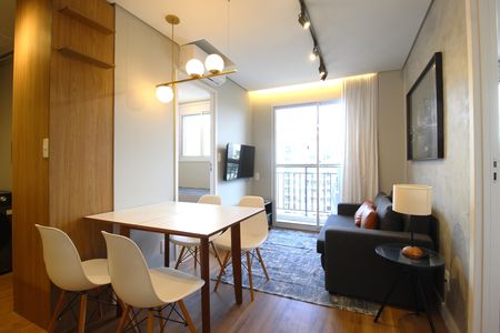 Sala de apartamento para alugar com 2 quartos, 36m² em Moema, São Paulo