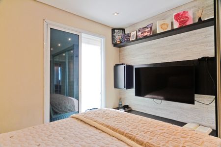 Apartamento à venda com 131m², 3 quartos e 2 vagas Apartamento à venda com 131m², 3 quartos e 2 vagasSuíte