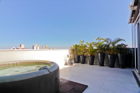 Apartamento à venda com 131m², 3 quartos e 2 vagas Apartamento à venda com 131m², 3 quartos e 2 vagasÁrea externa